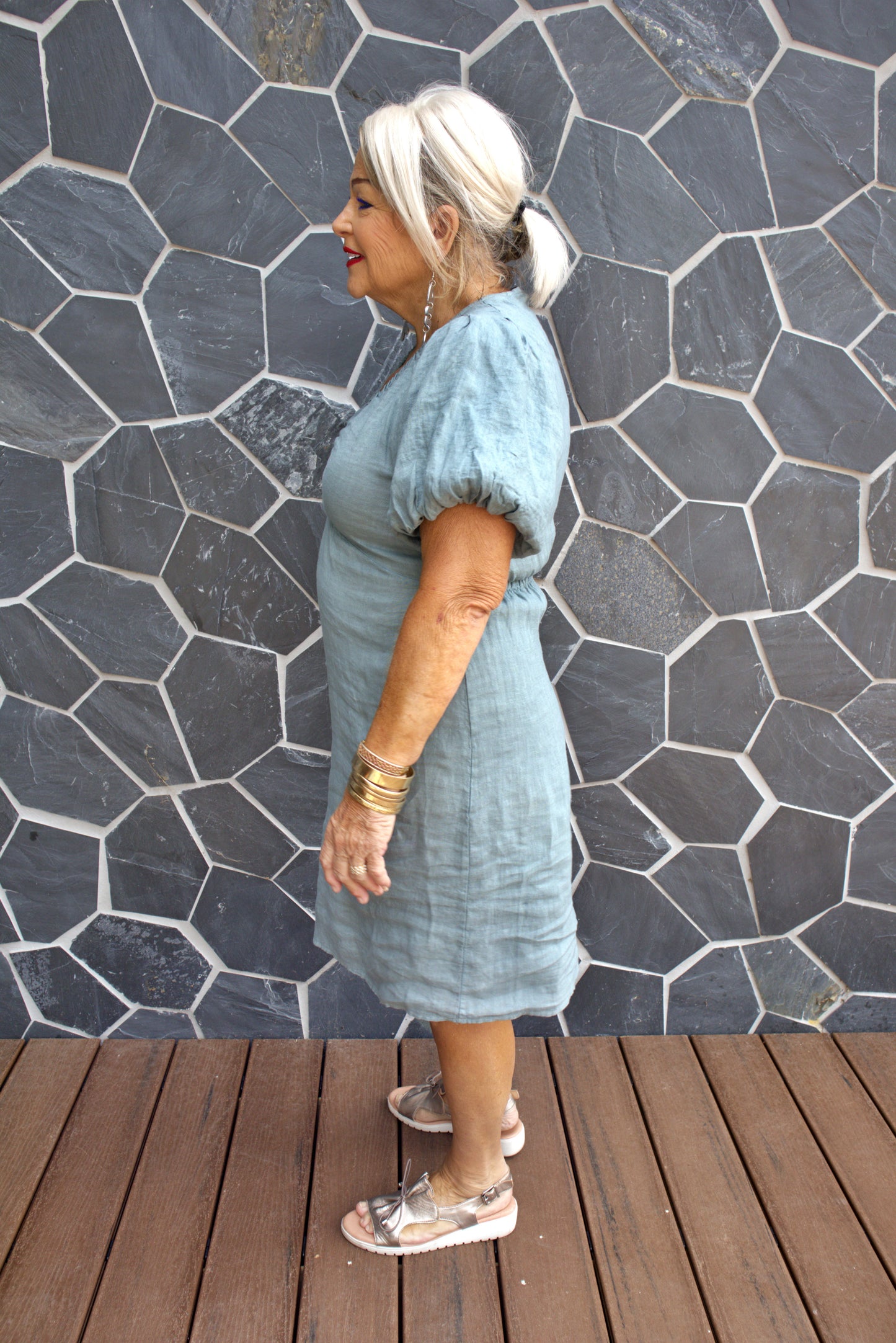 Queen Linen Dress