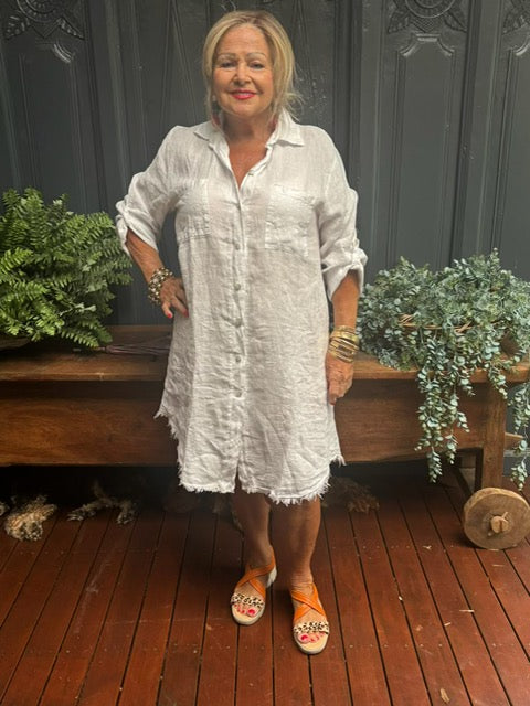 Short Shopping Dress