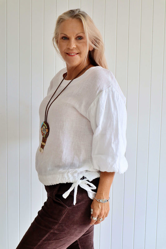 Margret Linen White Top